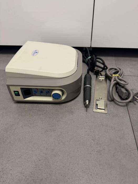 Продам зуботехнічнийнаконечник із блоком керування Fino,відміннийстан , виробник -Німеччина. Zooble.com.ua