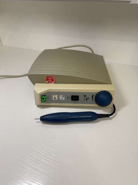 Продам зуботехнічнийнаконечник із блоком керування KaVoдосить хороший стан , виробник -Німеччина. Zooble.com.ua