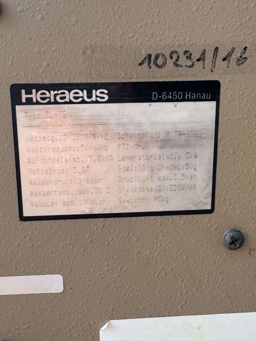 Продам індукційну ливарну установку Heraeus Kulzer, потребує ремонту ,або на запчастини. Ціна 880€ Zooble.com.ua