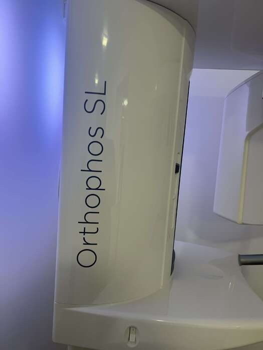 Продамо панорамний рентген апарат Sirona Ortophos SL, 2018 року, 3200 пострілів! Zooble.com.ua