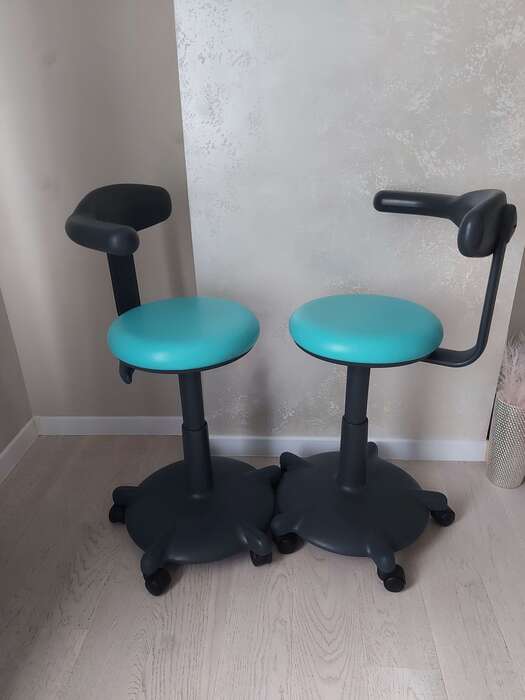 Продам вживані стільці стоматолога Ultradent ціна 315€ /1шт. в наявності 4 шт . Zooble.com.ua