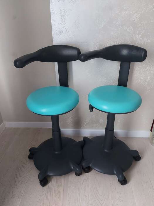 Продам вживані стільці стоматолога Ultradent ціна 315€ /1шт. в наявності 4 шт . Zooble.com.ua