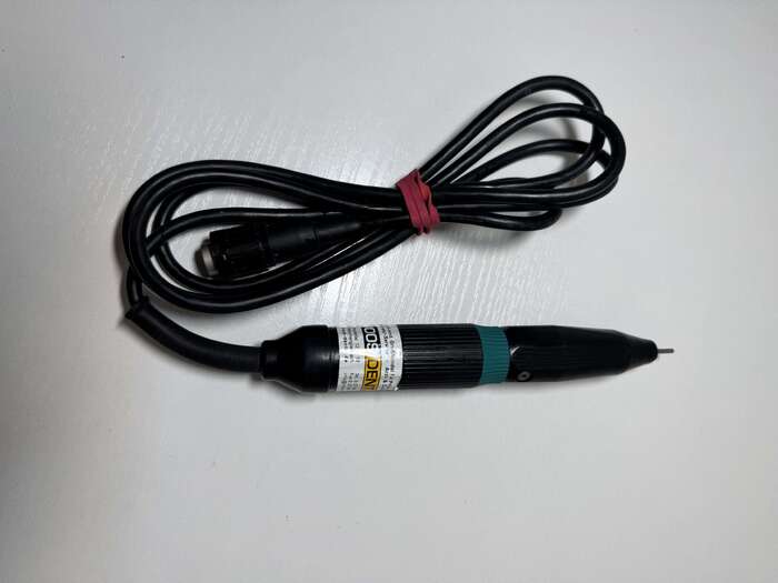 Продам вживанийзуботехнічний мікромотор Schick , хороший стан , виробник Австрія. ЦІНА 375€ Zooble.com.ua