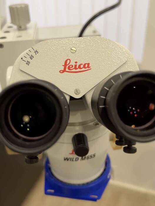 Продаю стоматологічний мікроскоп Leica M655 б/в в гарному стані. Все працює. Київ Zooble.com.ua