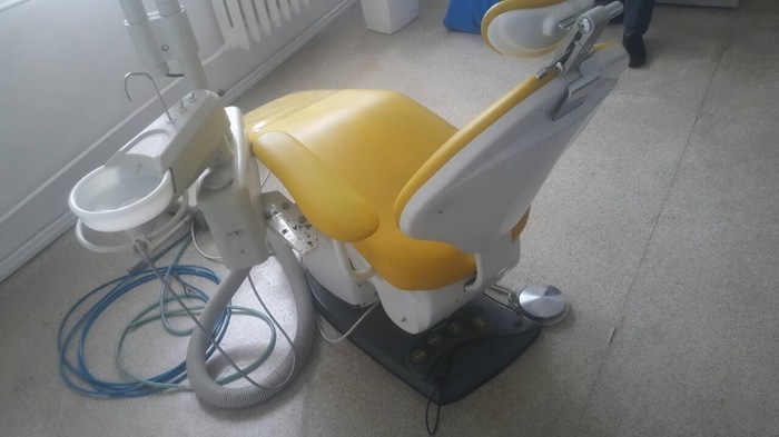 Продаю стоматологічну установку Marus Denta USA в хорошому стані Zooble.com.ua