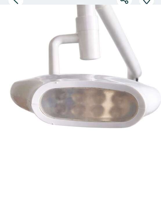 Професійна лампа для відбілювання зубів LED – 8 000 грн Стан: б/в, ідеальний, була близько 10 раз в користуванні Zooble.com.ua