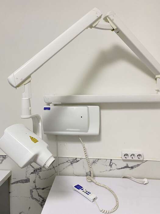 Рентген на стінний Planmeca Intra Стан чудовий Ціна - 800€ Zooble.com.ua