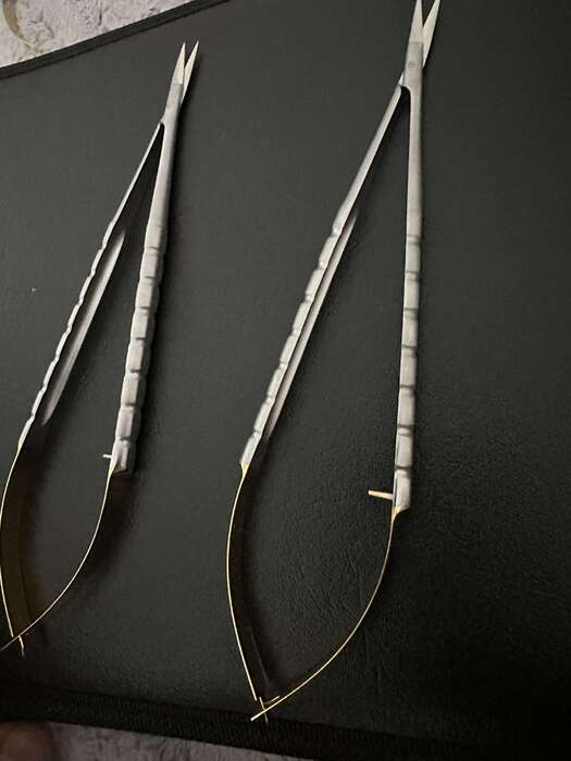 Розпродаж мікрохірургічних ножець,пінцетів ,голкотримачів!Ціни уточнюйте! Якість на рівні! Zooble.com.ua