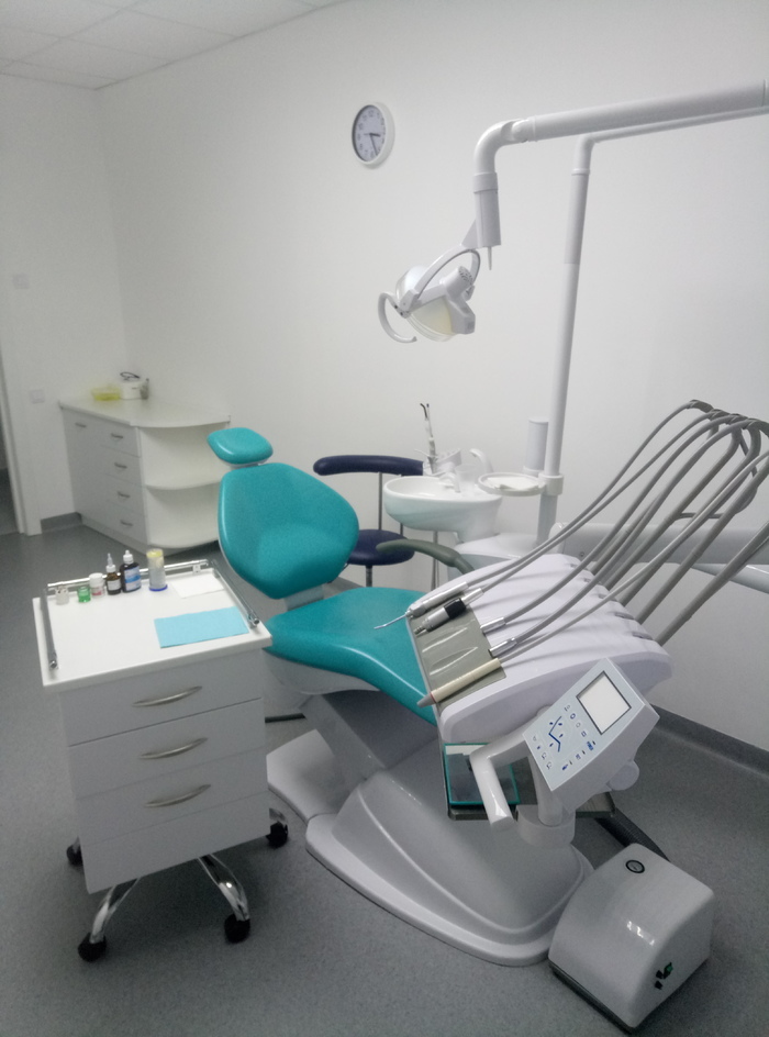 Сдается в аренду стоматологическое кресло в современной клинике на Борщаговке, Святошинский район Zooble.com.ua