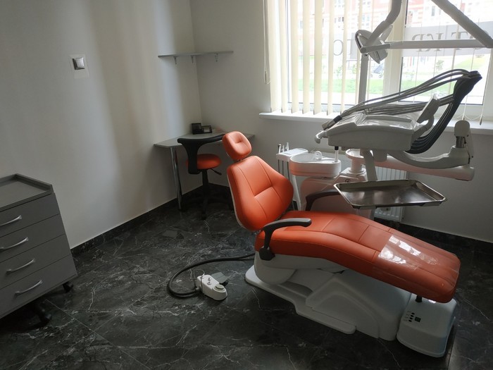 Сдам в аренду два стоматологических кресла (Осокорки,Позняки) Zooble.com.ua