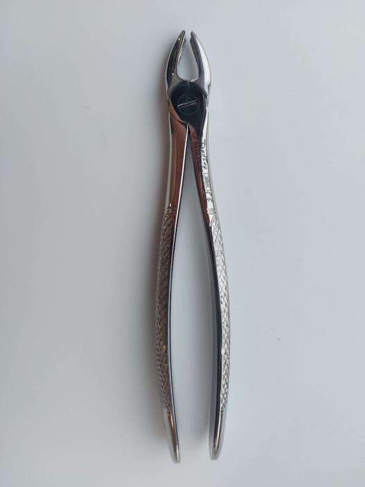 Щипці для фронтальної ділянки (видалення різців та ікла ) 121 євро(Італія,DenTag) Zooble.com.ua