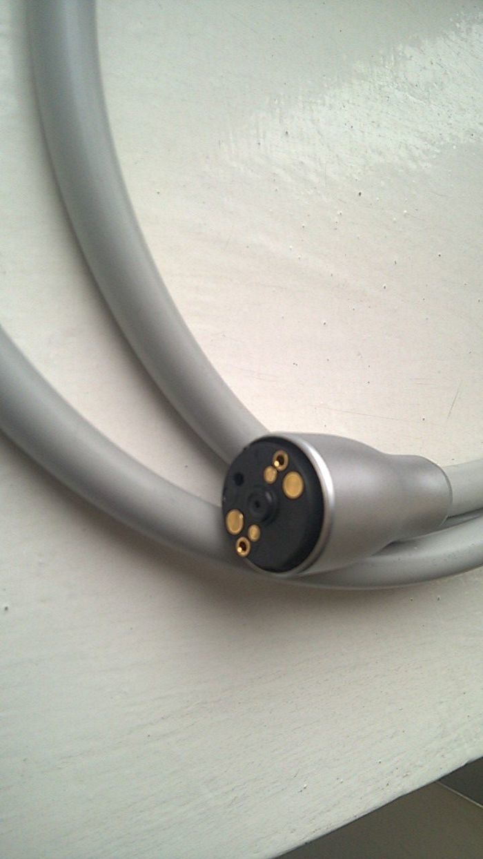 Шланг микромотора бьен Эйр МС2 подсветкой. Новый Zooble.com.ua