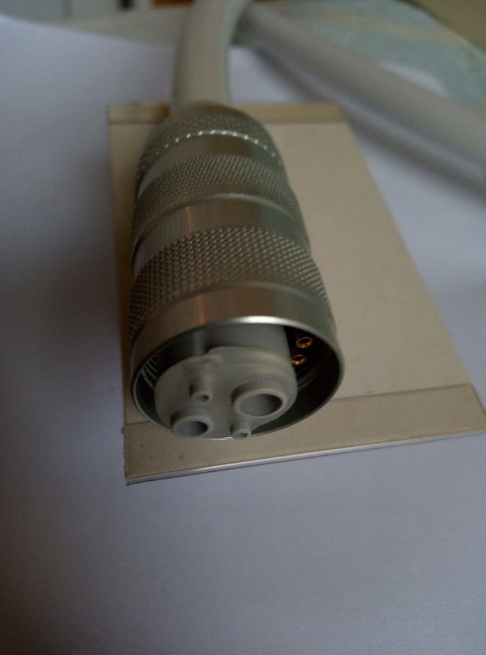 Шланг турбинный Planmeca новый с подсветкой. Верхняя подача Zooble.com.ua