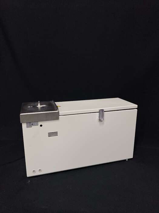 Шліфувальна машина Harnisch+Rieth GF 318 Робочий стіл регулюється по висоті З вбудованим пиловловлювачем Ціна - 900€ Zooble.com.ua