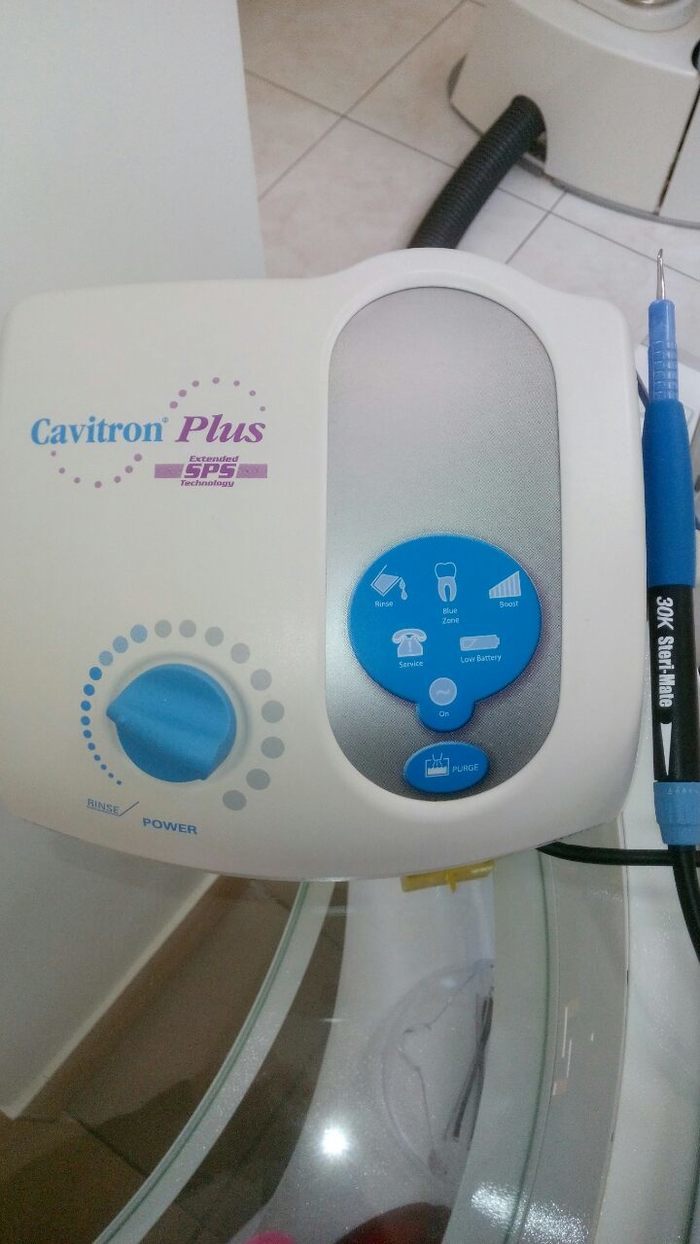 Скалер Dentsply Cavitron Plus Zooble.com.ua