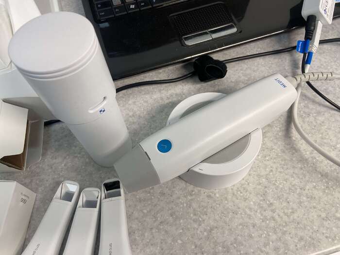 Скане Medit i500 стан ідеальний всі деталі по телефон Zooble.com.ua