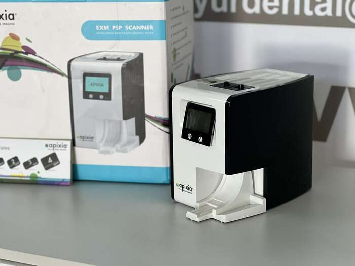 Сканер фосфорних пластин APIXIA EXM ПРОДУМАННАЯ И ПРОСТАЯ КОНСТРУКЦИЯ С ВЕРХНЕЙ ЗАГРУЗКОЙ Zooble.com.ua