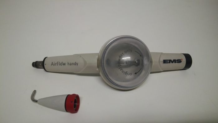 Содоструйный аппарат EMS AIR-FLOW HANDY, Б/У. В наличие. Не под заказ Zooble.com.ua