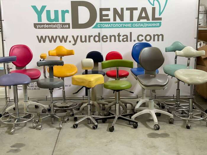 Стільчики стоматологічні для лікаря, асистента, Зубного техніка. Є широкий вибір різних стільців. Ціна від 130 $ Zooble.com.ua