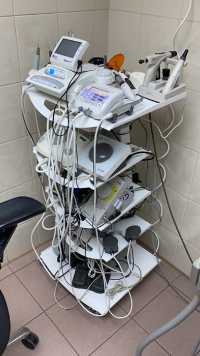 Стол металлический для электроприборов, StomTrade BINGO, удлинитель в комплекте. Zooble.com.ua