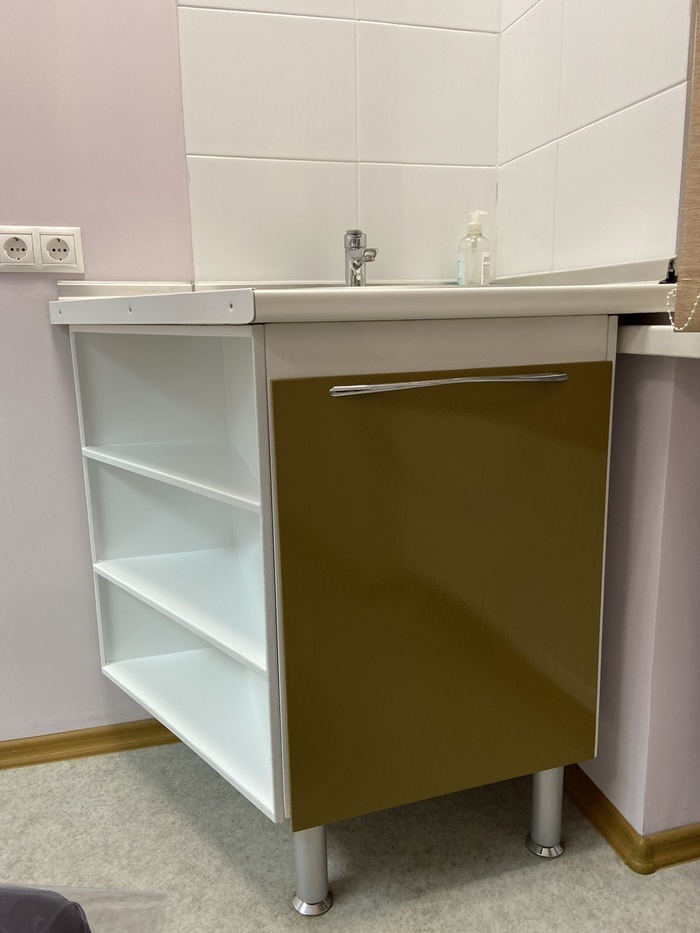 Стоматологическая мебель (стол, мобильная тумба, мойка) Zooble.com.ua