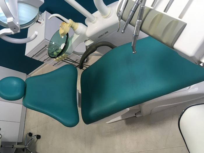 Стоматологическая установка 30000, в хорошем состоянии, полностью рабочая Zooble.com.ua