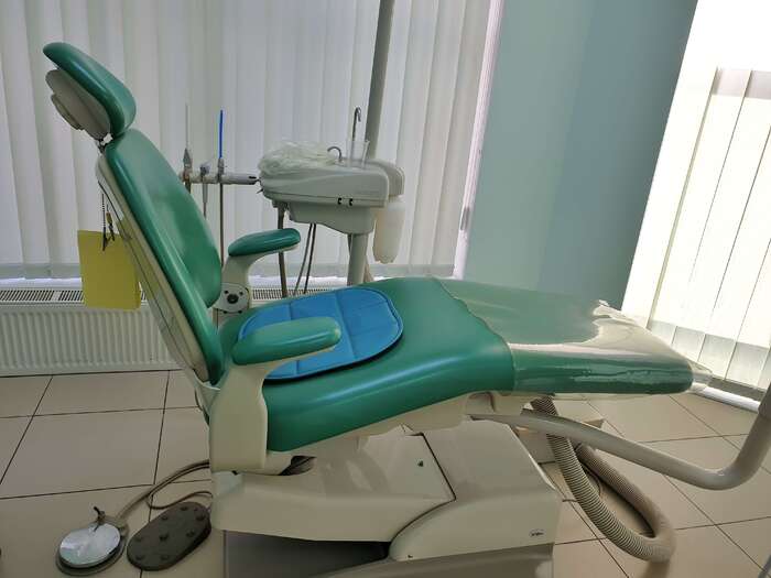 Стоматологическая установка A-DEC PERFORMER (USA) в хорошем состоянии, нижняя подача. Zooble.com.ua