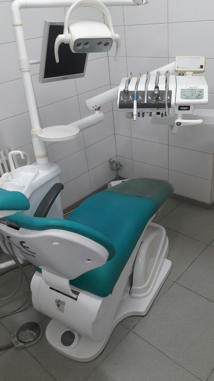Стоматологическая установка GRANUM TS 6830 Zooble.com.ua