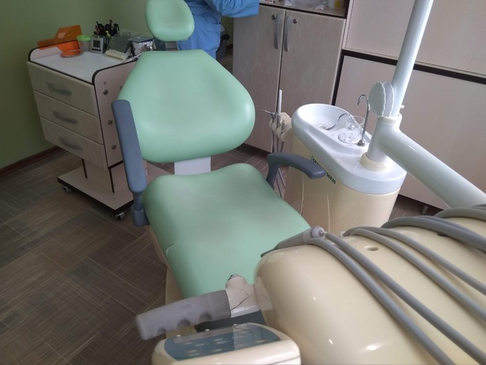 Стоматологическая установка Гранум TS6830 Zooble.com.ua