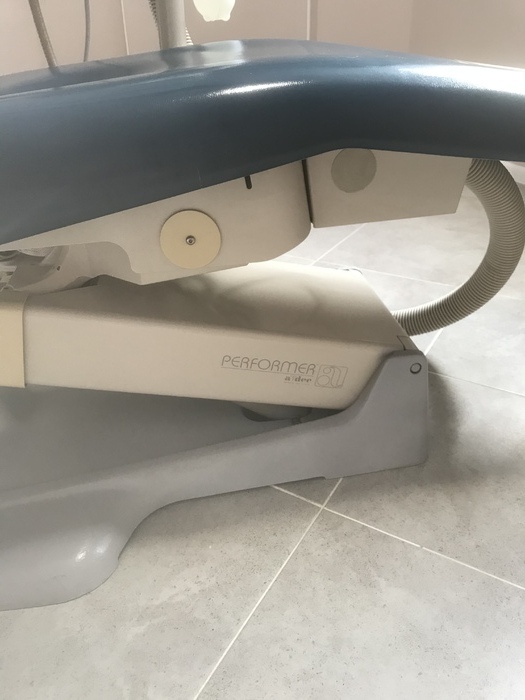 Стоматологическая установка Performer Adec USA б/у Zooble.com.ua