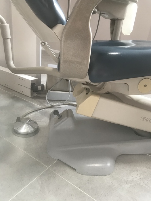 Стоматологическая установка Performer Adec USA б/у Zooble.com.ua