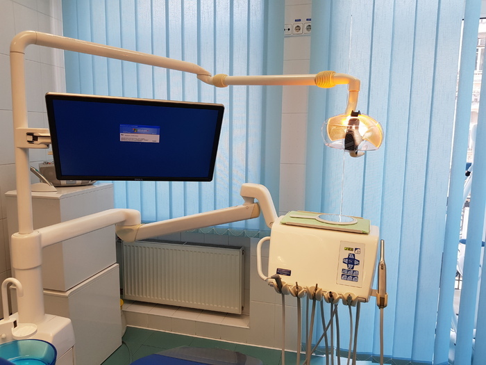 Стоматологическая установка Planmeca Compact (Finland) Zooble.com.ua