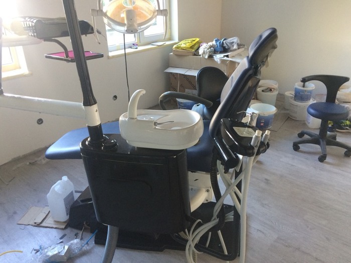 Стоматологическая установка PREMIER 8 NORTH WEST MEDICAL INSTRUMENT Zooble.com.ua