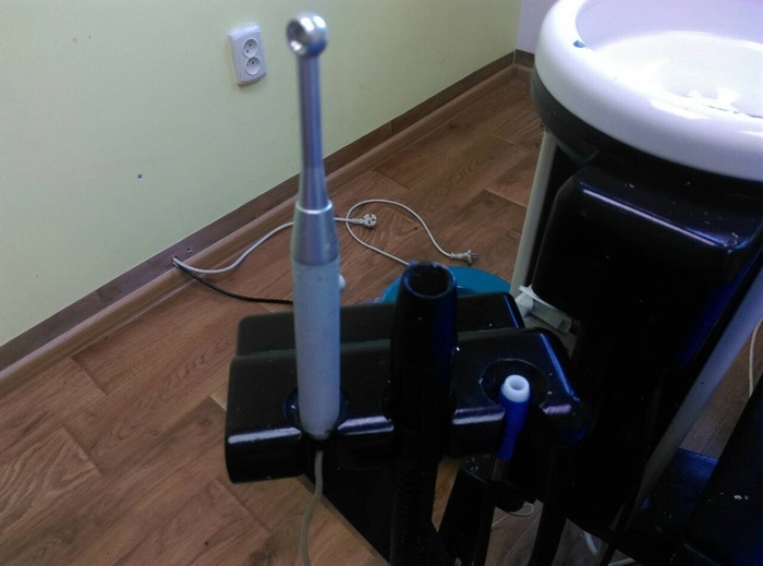 Стоматологическое кресло Belmont Zooble.com.ua