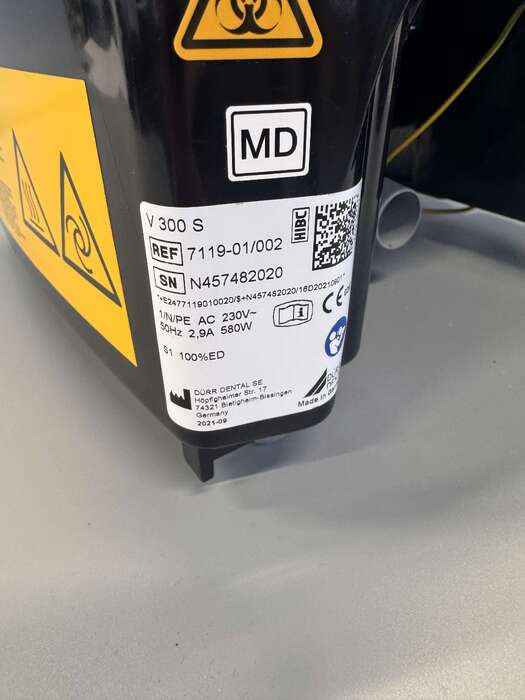 Стоматологічна Помпа DURR DENTAL V 300S 2021р.в суха аспірація Розрахована на 1-2 установки Ціна 600€ 30600грн Zooble.com.ua