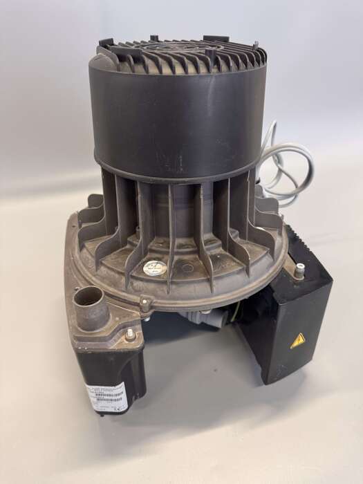 Стоматологічна Помпа DURR DENTAL V 300S суха аспірація Розрахована на 1-2 установки Ціна 400€ 20400 грн Zooble.com.ua