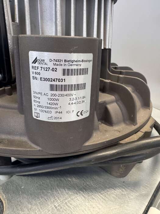 Стоматологічна Помпа DURR DENTAL V 600 суха аспірація, з автоматикою Розрахована на 3-4 установки Ціна 750€ 38250 грн Zooble.com.ua