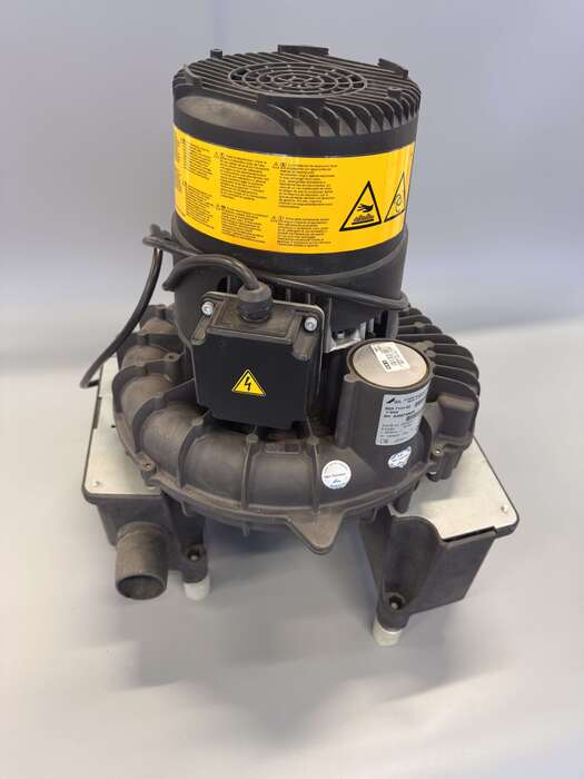 Стоматологічна Помпа DURR DENTAL V 900S суха аспірація Розрахована на 4-5 установки Ціна 900€ 45900 грн Zooble.com.ua