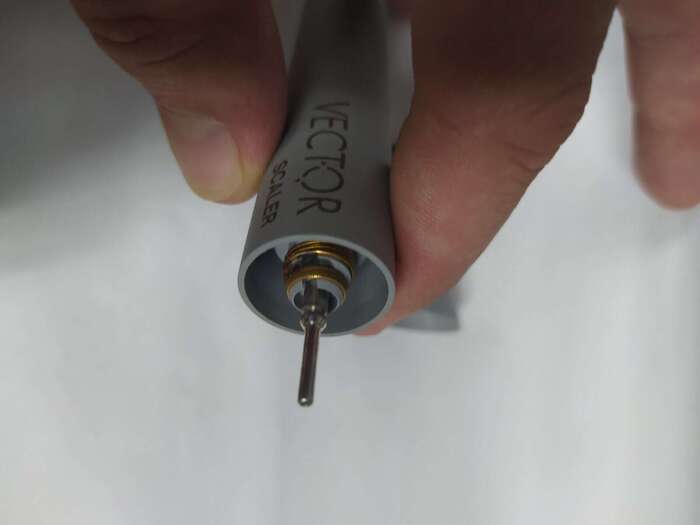 Стоматологічна ручка скелера Vector старого зразка. Абсолютно нова. Насадка + ключ в подарунок. Zooble.com.ua