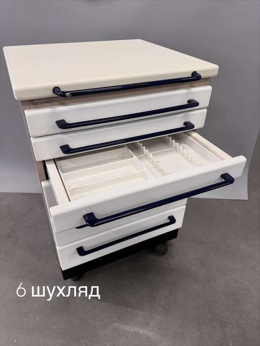 Стоматологічна тумбочка KAVO Domino в гарному стані 6 шухляд мобільна на колесах розміри 82*50*50 Zooble.com.ua