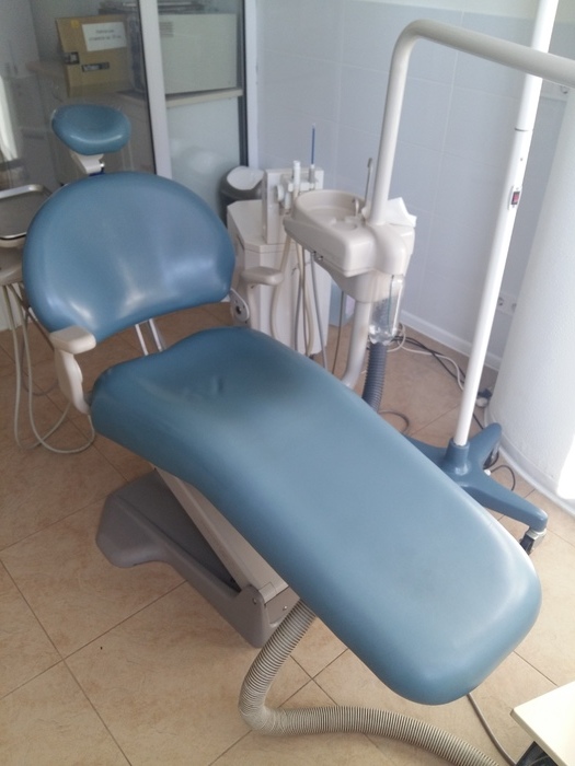 Стоматологічна установка A-Dec Performer б/у, в робочому стані Zooble.com.ua