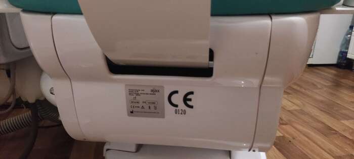 Стоматологічна установка Ajax AJ15, 2013 р.в. з фотополімерною лампою, ультразвуковий сканер Woodpecker. Практично нова. Zooble.com.ua