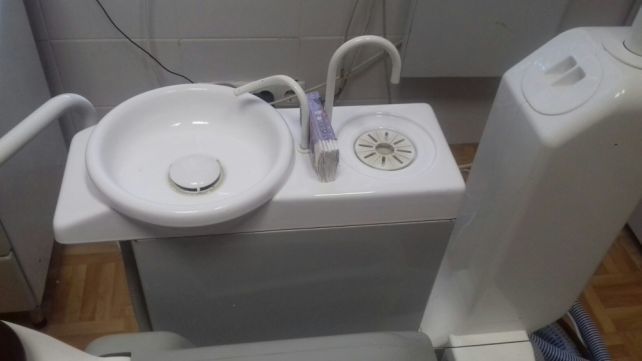 Стоматологічна установка Anthos phase з мобіком на 5 інструментів:пустер,турбіна,ел.мікромотор,пневмомотор,скалер. В Zooble.com.ua