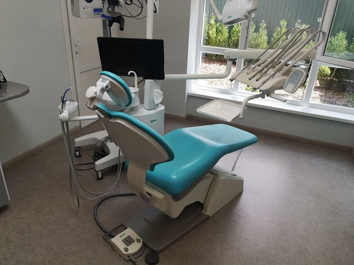 Стоматологічна установка БіомедА500Е Zooble.com.ua