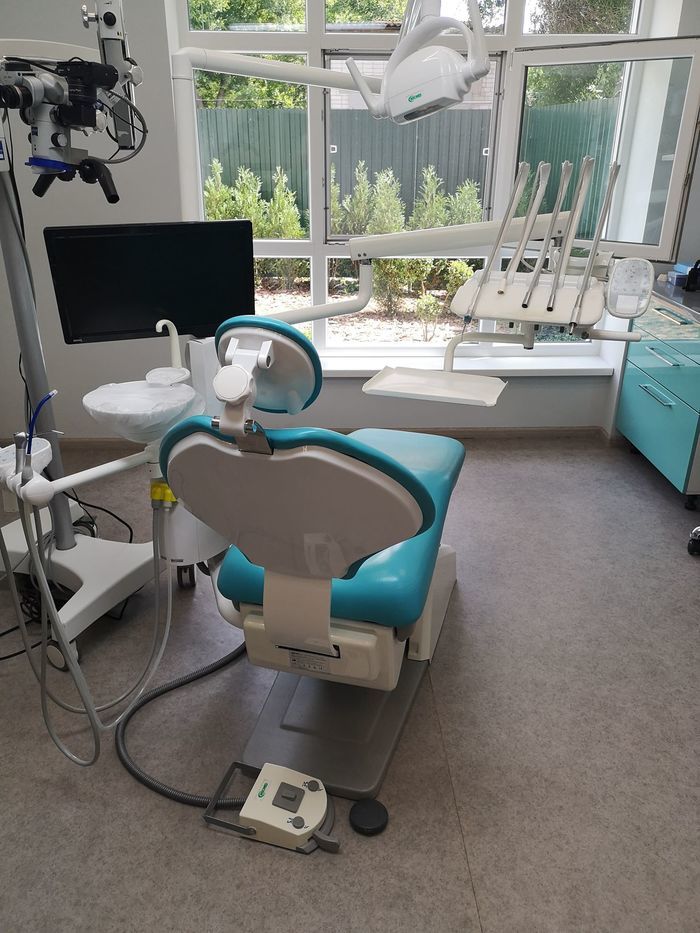 Стоматологічна установка БіомедА500Е Zooble.com.ua