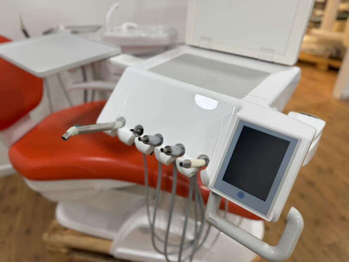 Стоматологічна установка CASTELLINI SKEMA 6 2018р.в з виставкового залу Європи в ідеальному стані Zooble.com.ua