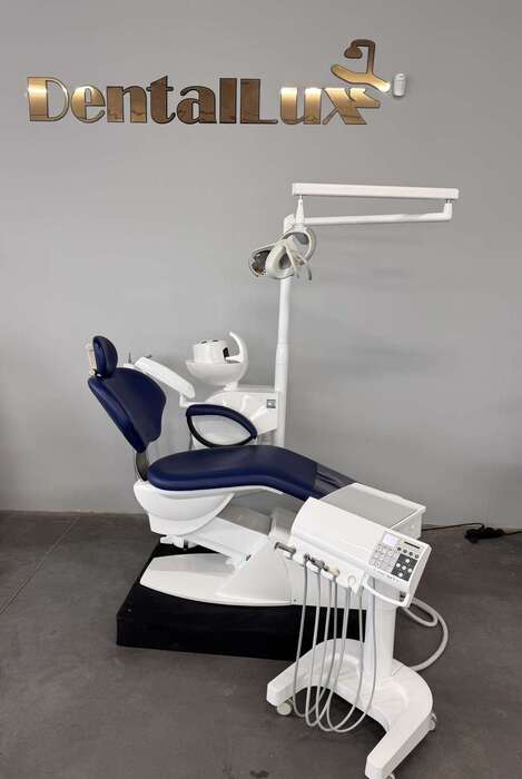 Стоматологічна установка Chirana CHEESE EASY 2017р.в Словацький виробник Тип подачі інструментів: нижня подача Zooble.com.ua