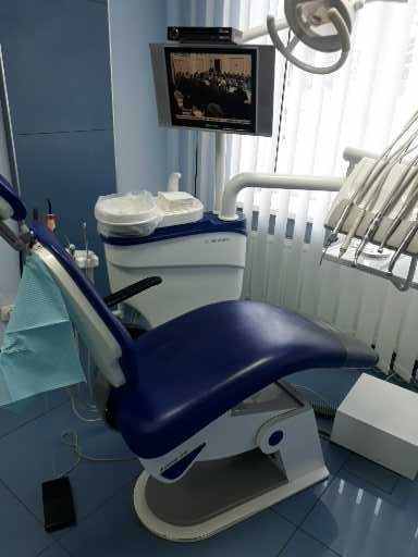 Стоматологічна установка CHIROS MEDICAL з кріслом Zooble.com.ua