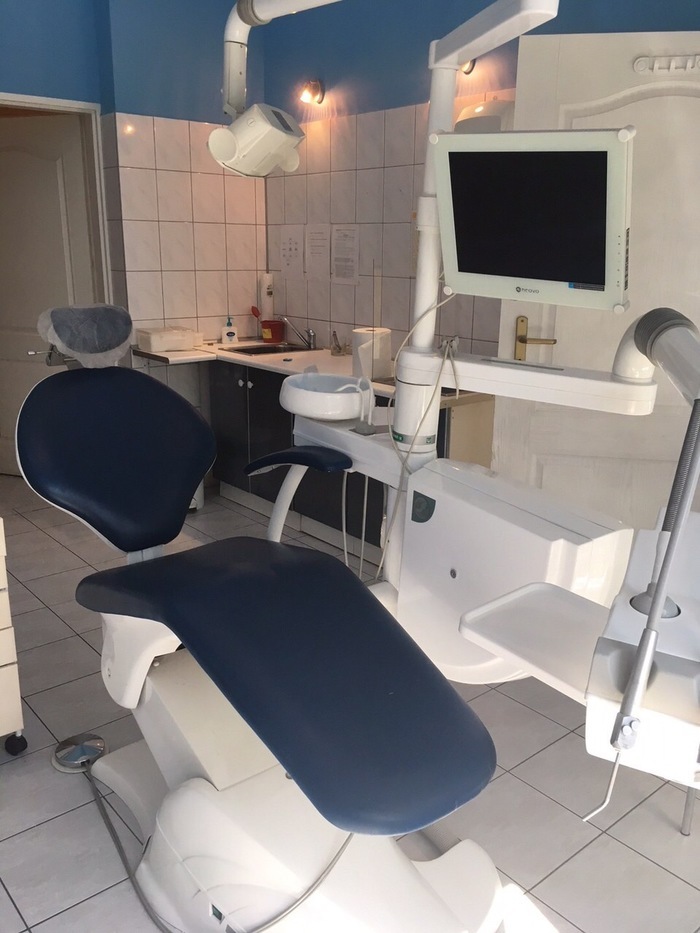 Стоматологічна установка Ekodent x 2005 Zooble.com.ua