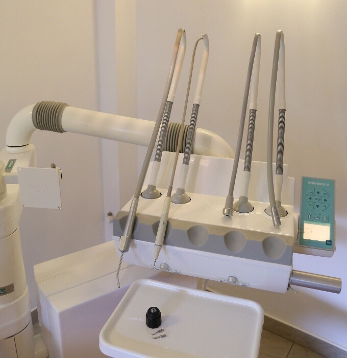 Стоматологічна установка Ekodent x 2005 Zooble.com.ua